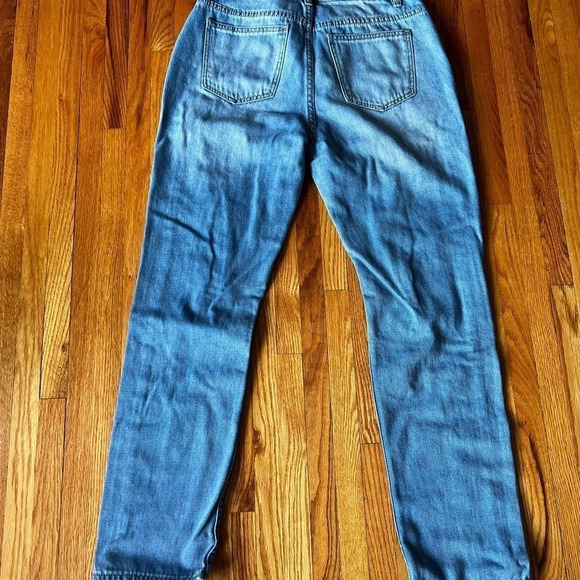 Forever21 High Rise Jeans - Picture 4 of 5